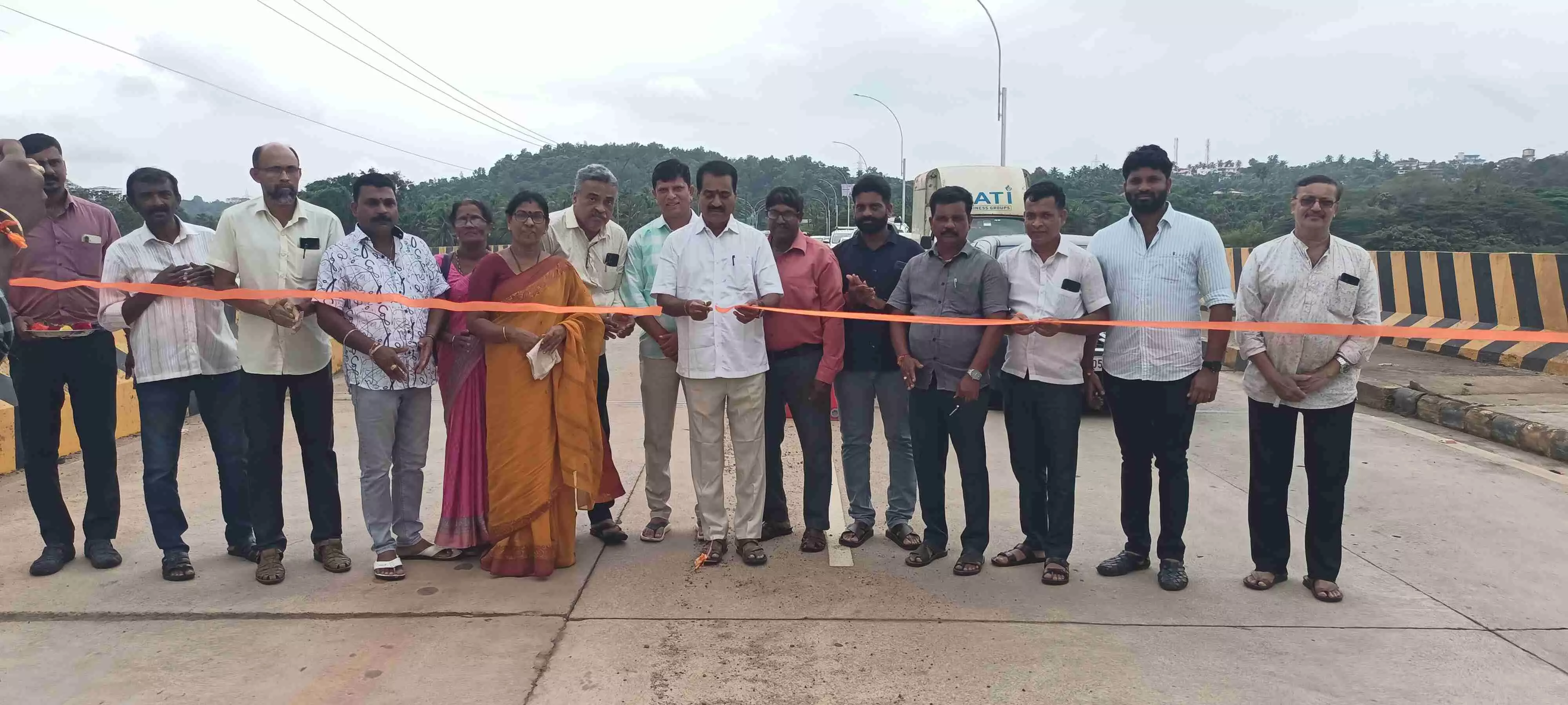 ಮಳವೂರು ನೂತನ ಸೇತುವೆ ಉದ್ಘಾಟನೆ ಮಳವೂರು ನೂತನ ಸೇತುವೆ ಉದ್ಘಾಟನೆ