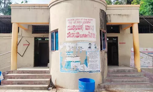 ಬಸ್ ನಿಲ್ದಾಣ ಶೌಚಾಲಯದಲ್ಲಿ ಅಕ್ರಮ ವಸೂಲಿ
