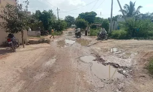 ರಾಯಚೂರು | ಹದಗೆಟ್ಟ ಡಿ.ರಾಂಪೂರ-ಎರಗುಂಟ ಸಂಪರ್ಕ ರಸ್ತೆ  ; ಗ್ರಾಮಸ್ಥರ ಆಕ್ರೋಶ