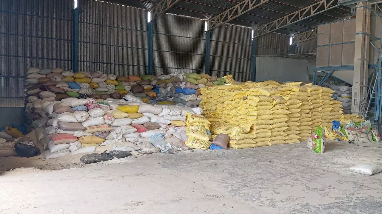 ಯಾದಗಿರಿ | ಪಡಿತರ ಅಕ್ಕಿ ಅಕ್ರಮ ದಾಸ್ತಾನು ಪತ್ತೆ : ಪ್ರಕರಣ ದಾಖಲು