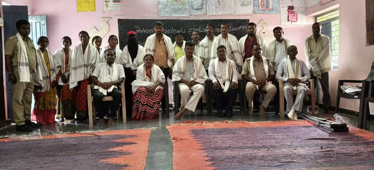 ಬೀದರ್ | ಜಂಬಗಿ ಸರಕಾರಿ ಶಾಲೆಯ ನೂತನ ಎಸ್ಡಿಎಂಸಿ ಅಧ್ಯಕ್ಷರಾಗಿ ಸಲ್ಲಾವುದ್ದಿನ್ ಆಯ್ಕೆ ಬೀದರ್ | ಜಂಬಗಿ ಸರಕಾರಿ ಶಾಲೆಯ ನೂತನ ಎಸ್ಡಿಎಂಸಿ ಅಧ್ಯಕ್ಷರಾಗಿ ಸಲ್ಲಾವುದ್ದಿನ್ ಆಯ್ಕೆ