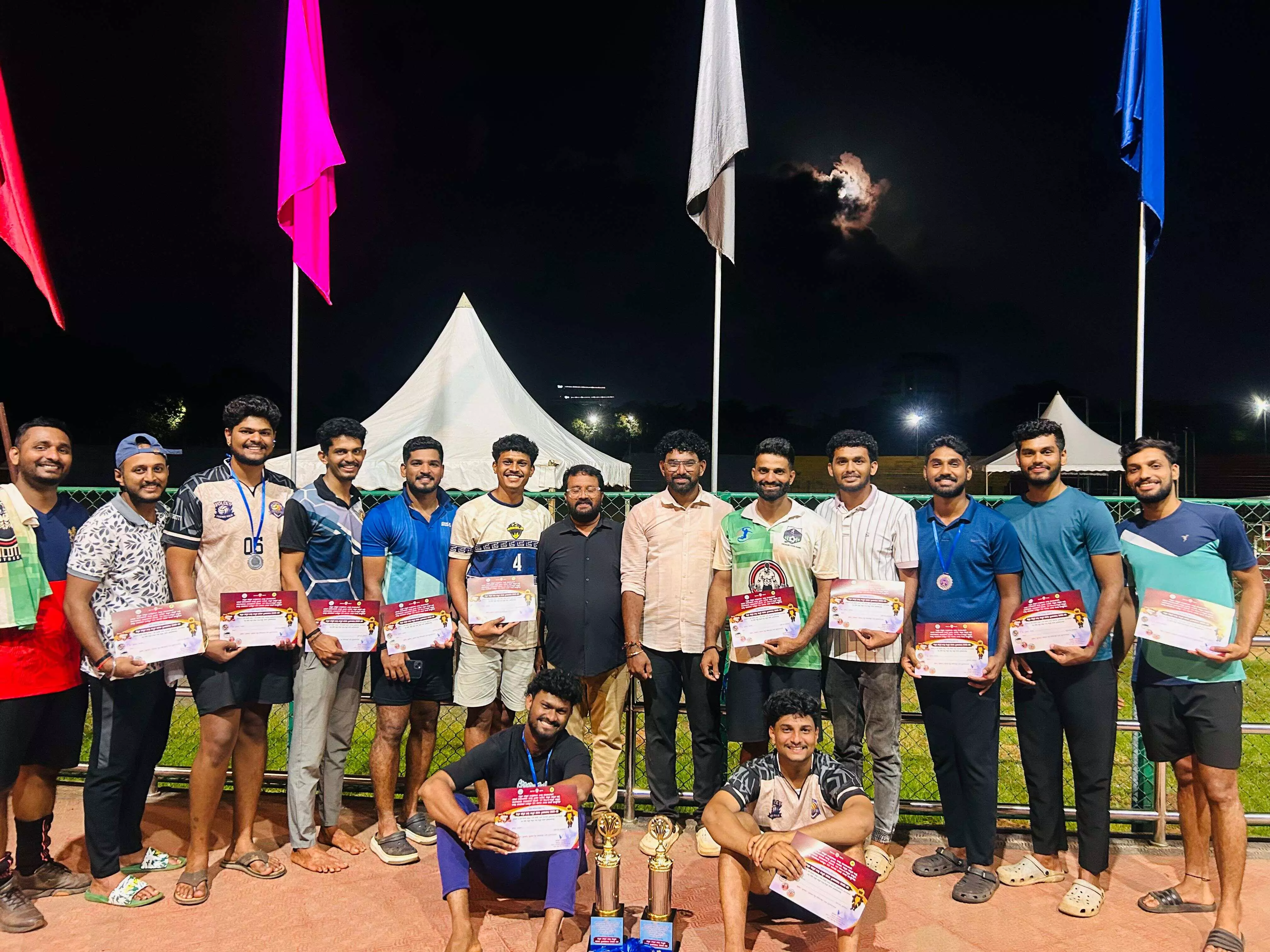 ದ.ಕ. ಜಿಲ್ಲಾ ಮಟ್ಟದ ದಸರಾ ಹ್ಯಾಂಡ್ ಬಾಲ್ ಕ್ರೀಡಾಕೂಟದಲ್ಲಿ ಪ್ರಶಸ್ತಿ ದ.ಕ. ಜಿಲ್ಲಾ ಮಟ್ಟದ ದಸರಾ ಹ್ಯಾಂಡ್ ಬಾಲ್ ಕ್ರೀಡಾಕೂಟದಲ್ಲಿ ಪ್ರಶಸ್ತಿ