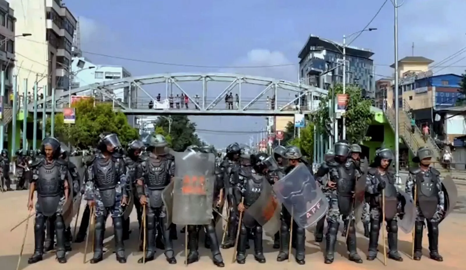 PHOTOS | ನೇಪಾಳದಲ್ಲಿ ಹಿಂಸಾತ್ಮಕ ಪ್ರತಿಭಟನೆ; ಕೆ.ಪಿ.ಶರ್ಮಾ ಓಲಿ ರಾಜೀನಾಮೆ