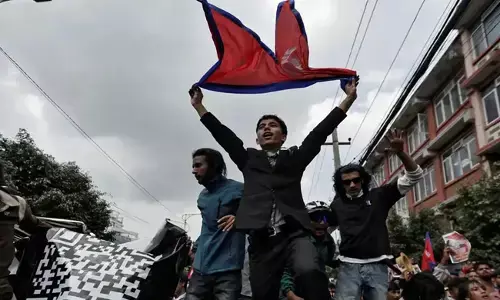 ನೇಪಾಳ | ಹಣಕಾಸು ಸಚಿವರನ್ನು ಅಟ್ಟಾಡಿಸಿ ಹೊಡೆದ ಪ್ರತಿಭಟನಾಕಾರರು