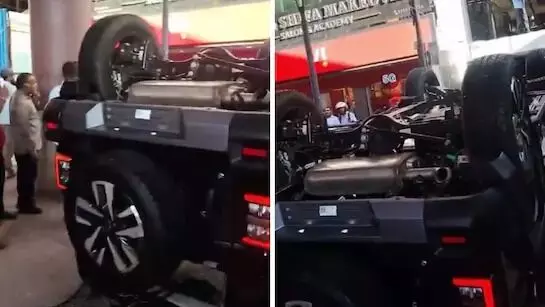 ದಿಲ್ಲಿ: ಶೋರೂಮ್ ನ ಮೊದಲ ಮಹಡಿಯಿಂದ ಕೆಳಗೆ ಬಿದ್ದ ಹೊಸ ಮಹೀಂದ್ರಾ ಥಾರ್