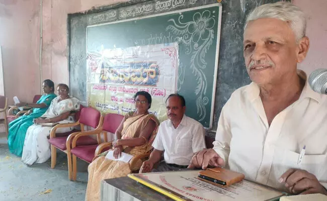 ಔರಾದ್ | ವೀರೇಂದ್ರ ಸಿಂಪಿಯವರು ಇಂಗ್ಲಿಷ್ ಸಾಹಿತ್ಯ ಕಲಿತರೂ ಅವರಿಗೆ ಕನ್ನಡ ಪಂಚ ಪ್ರಾಣ : ಶಿವಕುಮಾರ್ ನಾಗವಾರ್