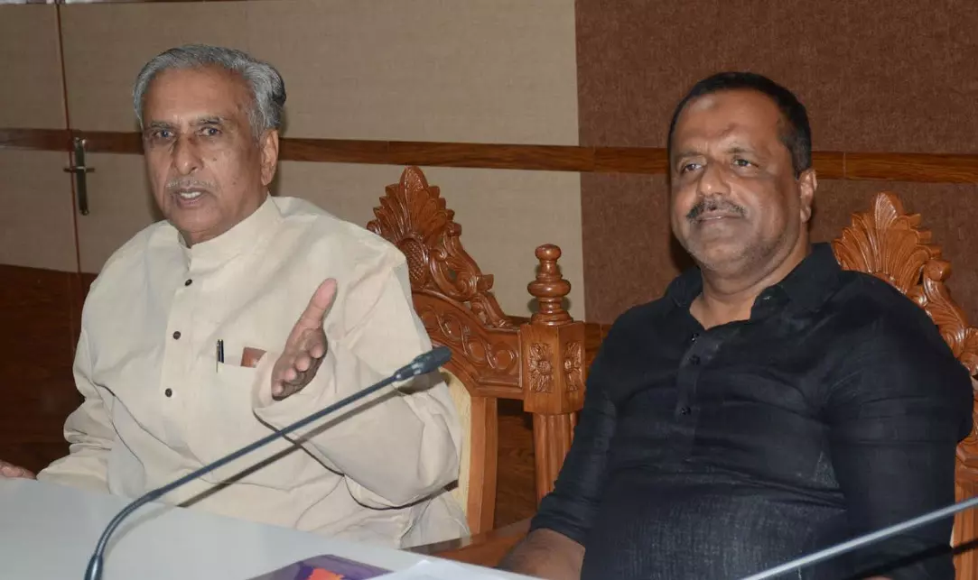 ನಾಳೆಯಿಂದ ಮೂರು ದಿನ ‘ಕಾಮನ್ ವೆಲ್ತ್ ಸಂಸದೀಯ ಸಂಘ ಭಾರತ ವಿಭಾಗದ 11ನೇ ಸಮ್ಮೇಳನ’ : ಸ್ಪೀಕರ್ ಯು.ಟಿ.ಖಾದರ್ ನಾಳೆಯಿಂದ ಮೂರು ದಿನ ‘ಕಾಮನ್ ವೆಲ್ತ್ ಸಂಸದೀಯ ಸಂಘ ಭಾರತ ವಿಭಾಗದ 11ನೇ ಸಮ್ಮೇಳನ’ : ಸ್ಪೀಕರ್ ಯು.ಟಿ.ಖಾದರ್