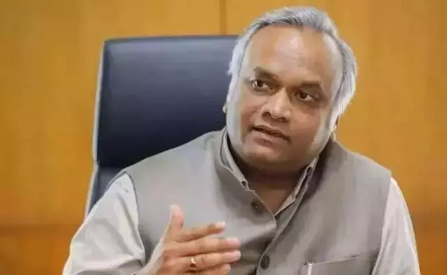 561 ಮಂದಿಗೆ ಸ್ಥಳದಲ್ಲೆ ವರ್ಗಾವಣೆ ಆದೇಶ : ಸಚಿವ ಪ್ರಿಯಾಂಕ್ ಖರ್ಗೆ 561 ಮಂದಿಗೆ ಸ್ಥಳದಲ್ಲೆ ವರ್ಗಾವಣೆ ಆದೇಶ : ಸಚಿವ ಪ್ರಿಯಾಂಕ್ ಖರ್ಗೆ