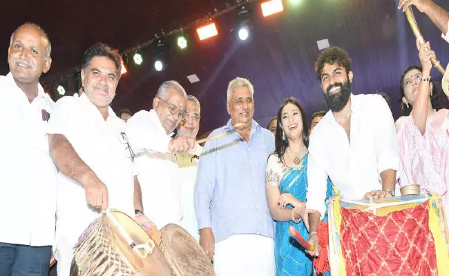 ದಸರಾ ಯುವ ಸಂಭ್ರಮಕ್ಕೆ ಅದ್ದೂರಿ ಚಾಲನೆ
