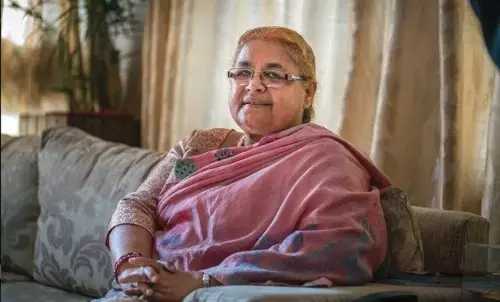 ನೇಪಾಳದ ಮಧ್ಯಂತರ ಸರಕಾರದ ಮುಖ್ಯಸ್ಥರಾಗಿ ಸುಶೀಲಾ ಕರ್ಕಿ ಆಯ್ಕೆ