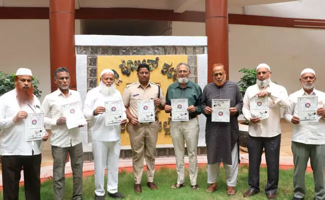 ಬೀದರ್ ಬೆಟರ್‍ಮೆಂಟ್ ಫೌಂಡೇಷನ್‍ ವತಿಯಿಂದ ತುರ್ತು ನೆರವಿನ ಸಂಖ್ಯೆಗಳ ಸ್ಟಿಕ್ಕರ್ ಬಿಡುಗಡೆ