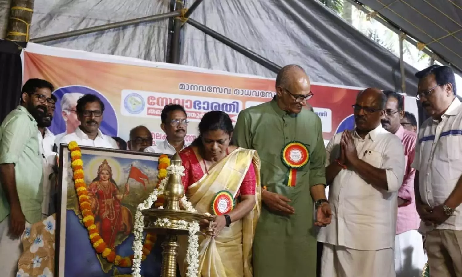 ಆರೆಸ್ಸೆಸ್ ಕಾರ್ಯಕ್ರಮದಲ್ಲಿ ಭಾಗವಹಿಸಿದ ಪಂಚಾಯತ್ ಅಧ್ಯಕ್ಷೆ ವಿರುದ್ಧ ಸಿಪಿಎಂ ಕ್ರಮ