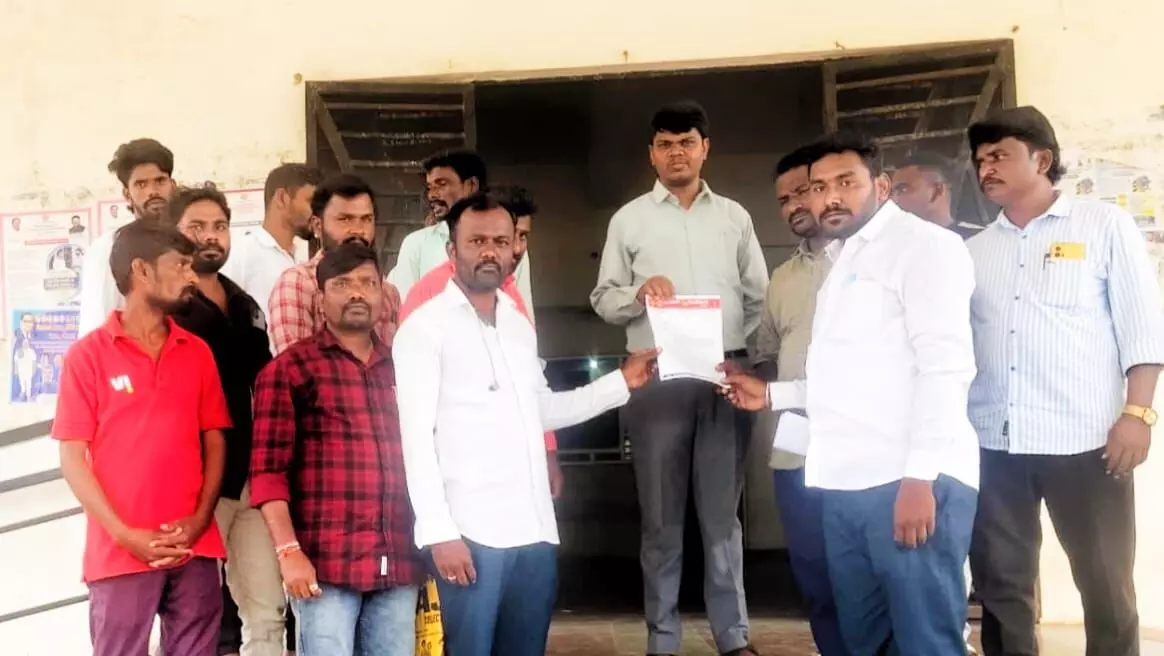 ಸುರಪುರ | ಕೊಲೆ ಆರೋಪಿಗಳನ್ನು ಬಂಧಿಸಲು ಆಗ್ರಹಿಸಿ ಪ್ರತಿಭಟನೆ