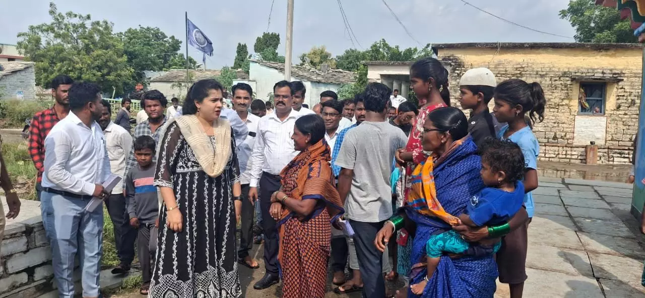 ಕಲಬುರಗಿ | ಬಳವಡಗಿ ಕಾಳಜಿ ಕೇಂದ್ರಕ್ಕೆ ಭೇಟಿ ನೀಡಿದ ಡಿಸಿ ಬಿ.ಫೌಝಿಯಾ ತರನ್ನುಮ್