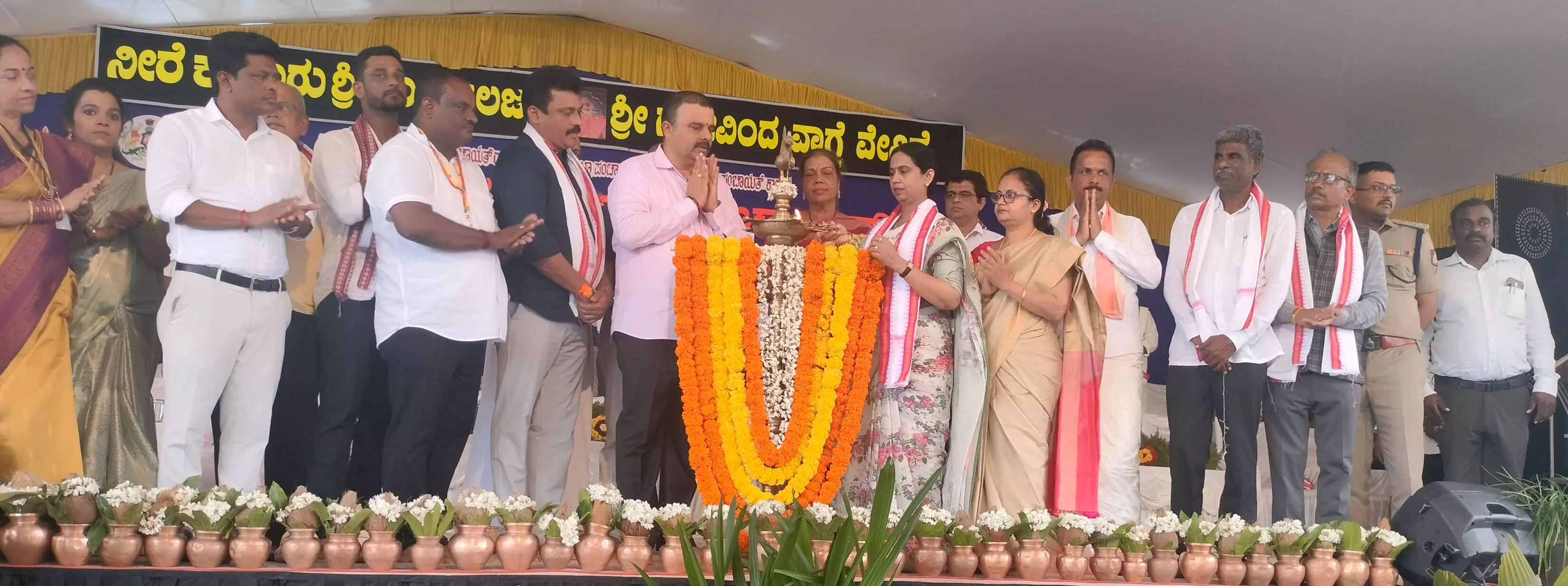 9/11 ಸೇರಿದಂತೆ ಉಡುಪಿ ಜಿಲ್ಲೆಯ ಸಮಸ್ಯೆ ಬಗೆಹರಿಸಲು ಪ್ರಾಮಾಣಿಕ ಪ್ರಯತ್ನ: ಲಕ್ಷ್ಮೀ ಹೆಬ್ಬಾಳ್ಕರ್ 9/11 ಸೇರಿದಂತೆ ಉಡುಪಿ ಜಿಲ್ಲೆಯ ಸಮಸ್ಯೆ ಬಗೆಹರಿಸಲು ಪ್ರಾಮಾಣಿಕ ಪ್ರಯತ್ನ: ಲಕ್ಷ್ಮೀ ಹೆಬ್ಬಾಳ್ಕರ್