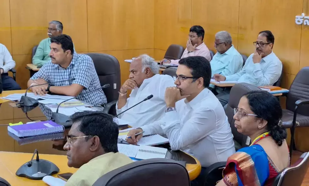 ಜವಳಿ ನೀತಿಯಲ್ಲಿ 2 ಲಕ್ಷ ಉದ್ಯೋಗ ಗುರಿ : ಸಚಿವ ಶಿವಾನಂದ್‌ ಪಾಟೀಲ್‌