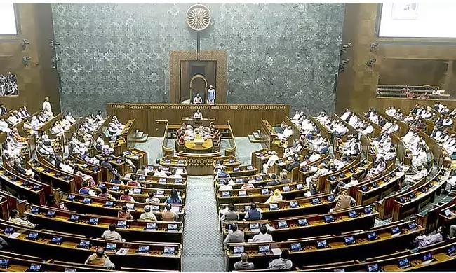 ಶೇ. 21ರಷ್ಟು ಸಂಸದರು, ಶಾಸಕರು ಹಾಗೂ ವಿಧಾನ ಪರಿಷತ್ ಸದಸ್ಯರು ವಂಶಪಾರಂಪರ್ಯ ಹಿನ್ನೆಲೆಯುಳ್ಳವರು: ಎಡಿಆರ್ ವರದಿ