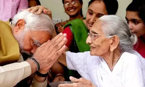 AI ವೀಡಿಯೊ ಮೂಲಕ ಪ್ರಧಾನಿ ಮೋದಿ ತಾಯಿಗೆ ಕಾಂಗ್ರೆಸ್‌ನಿಂದ ಅವಮಾನ: ಬಿಜೆಪಿ ಆರೋಪ