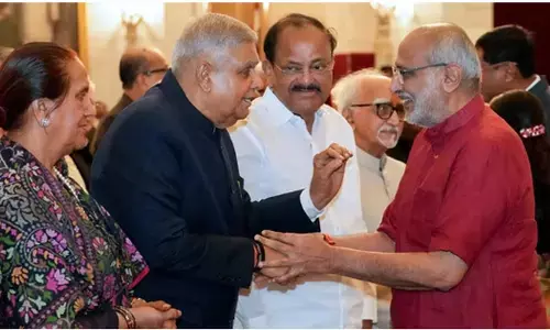 ಉಪ ರಾಷ್ಟ್ರಪತಿ ಪ್ರಮಾಣ ವಚನ ಸ್ವೀಕಾರ ಸಮಾರಂಭದಲ್ಲಿ ಕಾಣಿಸಿಕೊಂಡ ಧನ್ಕರ್ !