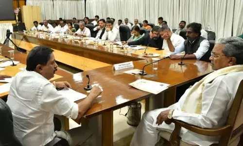 ಪೌರಕಾರ್ಮಿಕರ ನೇಮಕ ಸೇರಿ ವಿವಿಧ ಬೇಡಿಕೆಗಳ ಕುರಿತು ಅಧಿಕಾರಿಗಳೊಂದಿಗೆ ಚರ್ಚಿಸಿ ಸೂಕ್ತ ಕ್ರಮ : ಸಿಎಂ ಸಿದ್ದರಾಮಯ್ಯ