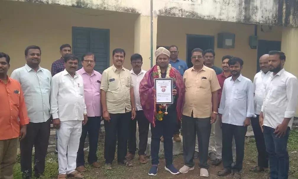 ಕಲಬುರಗಿ | ಚಿಂಚೋಳಿ ಸರಕಾರಿ ನೌಕರರ ಸಂಘದ ಸದಸ್ಯರಾಗಿ ಗಂಗಾಧರ ಹೊಸಳ್ಳಿ ಆಯ್ಕೆ