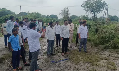 ಅಫಜಲಪುರ | ಪ್ರವಾಹ ಪೀಡಿತ ಸ್ಥಳಗಳಿಗೆ ಮುಖಂಡ ನಿತಿನ್ ಗುತ್ತೇದಾರ್ ಭೇಟಿ, ಶೀಘ್ರ ಪರಿಹಾರ ಘೋಷಣೆಗೆ ಆಗ್ರಹ