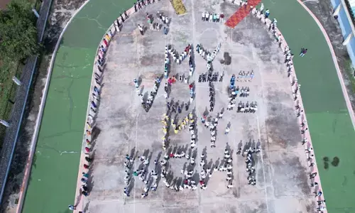 ವಿಜಯನಗರ | ʼಮೈ ಓಟ್, ಮೈ ರೈಟ್ ಘೋಷವಾಕ್ಯದಡಿ ಜಾಗೃತಿ ಮೂಡಿಸಿದ ವಿದ್ಯಾರ್ಥಿಗಳು