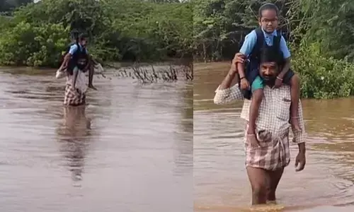 ಲಿಂಗಸುಗೂರು | ಮಳೆಯಿಂದ ಹಳ್ಳ ತುಂಬಿ ಸಂಚಾರ ಸ್ಥಗಿತ : ವಿದ್ಯಾರ್ಥಿಗಳ ಪರದಾಟ