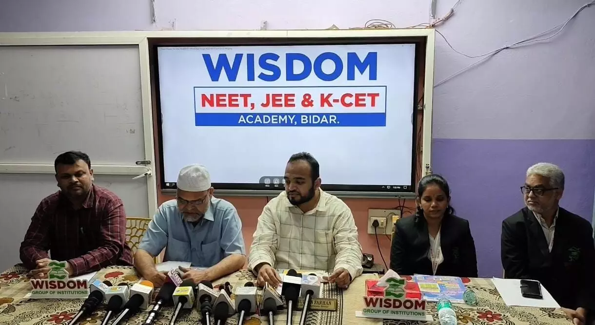 ಬೀದರ್ | ವಿಸ್ಡಮ್ ಕಾಲೇಜಿನಲ್ಲಿ ನೀಟ್ ರಿಪೀಟರ್‌ಗಳಿಗೆ 1 ಕೋಟಿ ರೂ. ವಿದ್ಯಾರ್ಥಿ ವೇತನದೊಂದಿಗೆ ಕೋಚಿಂಗ್ : ಮುಹಮ್ಮದ್ ಆಸಿಫುದ್ದೀನ್