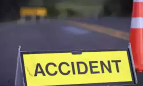 ವಿಜಯನಗರ | ಡಿವೈಡರ್‌ಗೆ ಬಸ್‌ ಢಿಕ್ಕಿ : ಇಬ್ಬರು ಮೃತ್ಯು, 8 ಮಂದಿಗೆ ಗಾಯ