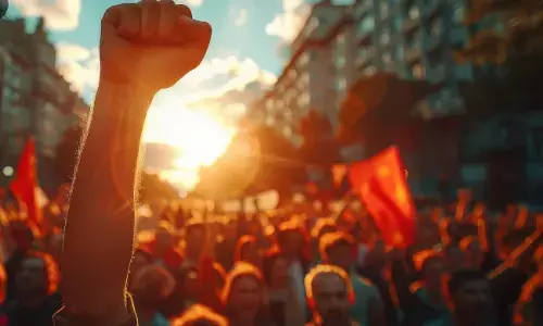 ಮಿಝೋರಾಂ | ಉದ್ಯೋಗ ಖಾಯಂಗೊಳಿಸುವಂತೆ ಆಗ್ರಹಿಸಿ 15 ಸಾವಿರಕ್ಕೂ ಅಧಿಕ ಸಿಎಸ್‌ಎಸ್ ಉದ್ಯೋಗಿಗಳಿಂದ ಪ್ರತಿಭಟನೆ