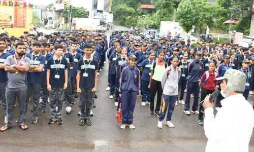 ಕಲಬುರಗಿ | ವಾಕ್ ಥಾನ್‌ಗೆ ಕೆಕೆಆರ್‌ಡಿಬಿ ಅಧ್ಯಕ್ಷ ಡಾ.ಅಜಯ್ ಸಿಂಗ್ ಚಾಲನೆ