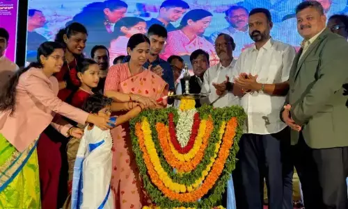 ಅಂಗನವಾಡಿ ಕಾರ್ಯಕರ್ತೆಯರು, ಸಿಬ್ಬಂದಿಗೆ ಶೀಘ್ರವೇ ಬಡ್ತಿ: ಸಚಿವೆ ಲಕ್ಷ್ಮೀ ಹೆಬ್ಬಾಳಕರ್