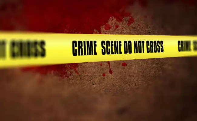 ಪಶ್ಚಿಮ ಬಂಗಾಳ |ಬಾಲಕಿಯ ತುಂಡರಿಸಿದ ಮೃತದೇಹ ಪತ್ತೆ : ಶಾಲಾ ಅಧ್ಯಾಪಕನ ಬಂಧನ