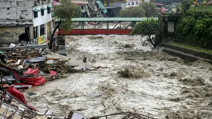 ಡೂನ್ ಕಣಿವೆಯಲ್ಲಿ ಮೇಘಸ್ಫೋಟ; ಪ್ರವಾಹದಿಂದ 13 ಮಂದಿ ಮೃತ್ಯು