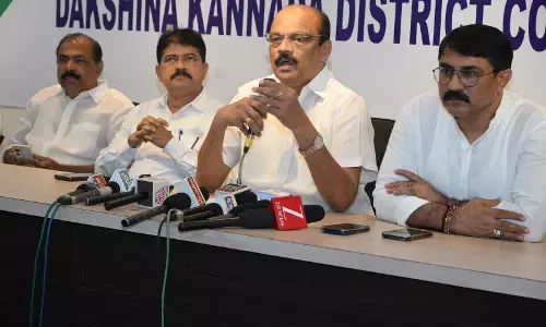 ಕೆಂಪುಕಲ್ಲು ಗಣಿಗಾರಿಕೆಯ ಬಗ್ಗೆ ಬಿಜೆಪಿಯಿಂದ ಜನರನ್ನು ದಿಕ್ಕು ತಪ್ಪಿಸುವ ಯತ್ನ: ಹರೀಶ್ ಕುಮಾರ್ ಆರೋಪ