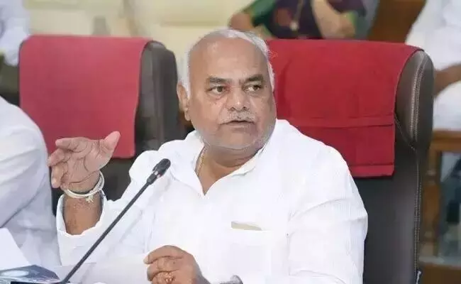 ಮೂರು ಎಪಿಎಂಸಿಗಳಲ್ಲಿ ಸಿಎನ್ಜಿ ಪ್ಲಾಂಟ್; ತ್ಯಾಜ್ಯದಿಂದ ಉತ್ಪಾದನೆಗೆ ಕ್ರಮ : ಸಚಿವ ಶಿವಾನಂದ ಪಾಟೀಲ್ ಮೂರು ಎಪಿಎಂಸಿಗಳಲ್ಲಿ ಸಿಎನ್ಜಿ ಪ್ಲಾಂಟ್; ತ್ಯಾಜ್ಯದಿಂದ ಉತ್ಪಾದನೆಗೆ ಕ್ರಮ : ಸಚಿವ ಶಿವಾನಂದ ಪಾಟೀಲ್