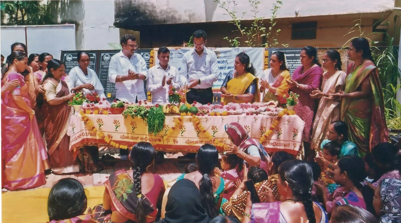 ಕಲಬುರಗಿ | ಶಿವನಗರ ಅಂಗನವಾಡಿ ಕೇಂದ್ರದಲ್ಲಿ ಪೋಷಣ ಮಾಸಾಚರಣೆ ಕಾರ್ಯಕ್ರಮ ಕಲಬುರಗಿ | ಶಿವನಗರ ಅಂಗನವಾಡಿ ಕೇಂದ್ರದಲ್ಲಿ ಪೋಷಣ ಮಾಸಾಚರಣೆ ಕಾರ್ಯಕ್ರಮ