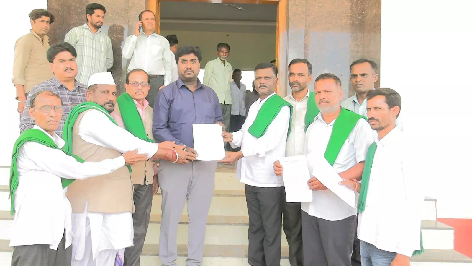 ಬೀದರ್ | ಬೆಂಬಲ ಬೆಲೆ ಯೋಜನೆಯಡಿ ಹೆಸರು, ಉದ್ದು, ಸೋಯಾಬಿನ್ ಖರೀದಿ ಕೇಂದ್ರ ಆರಂಭಿಸಲು ಕಿಸಾನ್ ಸಂಘ ಮನವಿ