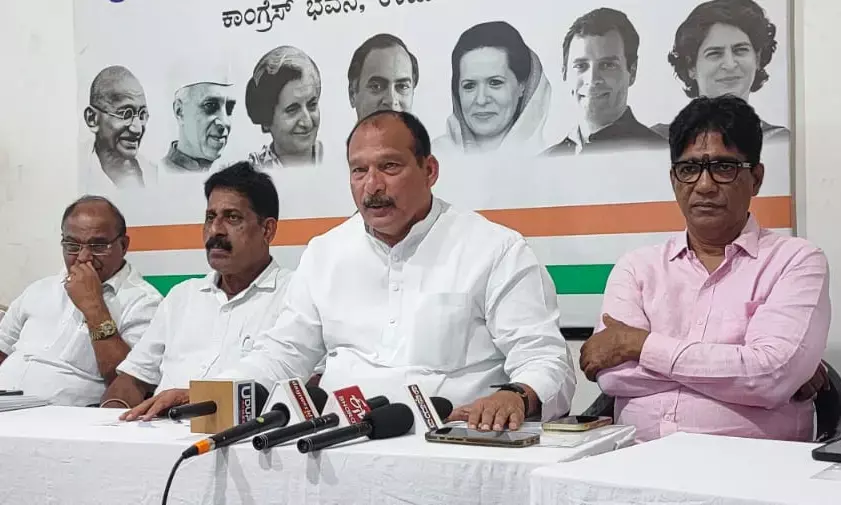 ವೋಟ್ ಚೋರ್ ಗದ್ದಿ ಚೋಡ್ ಅಭಿಯಾನ| ಉಡುಪಿ ಜಿಲ್ಲೆಯಿಂದ 1,11,100 ಸಹಿ ಸಂಗ್ರಹ: ಐವನ್ ಡಿಸೋಜ