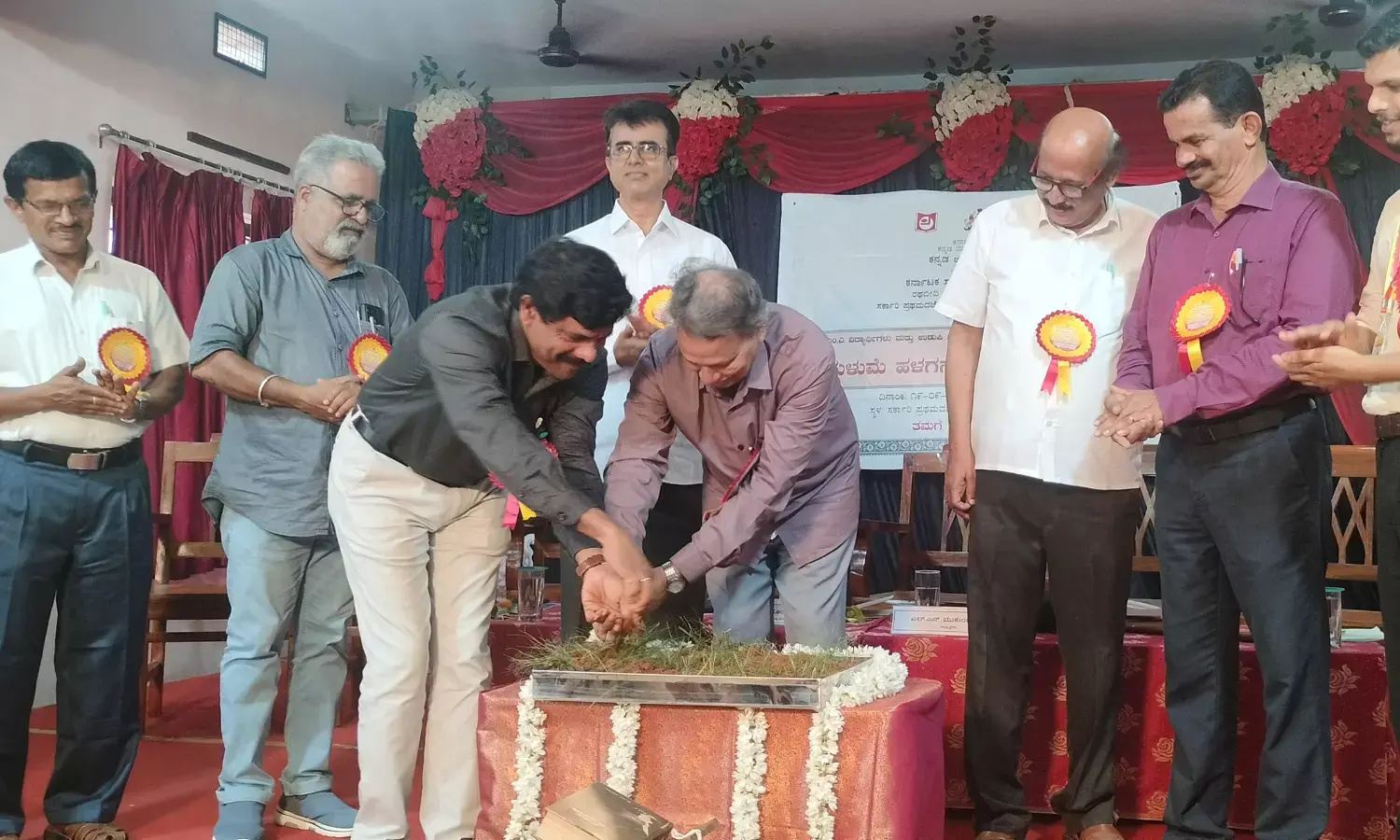 ಸಾಹಿತ್ಯದ ಓದಿಗೆ ಮಗುತನ ಬೇಕು; ಪೂರ್ವಾಗ್ರಹ ರಹಿತವಾಗಿರಬೇಕು: ಬರಗೂರು ರಾಮಚಂದ್ರಪ್ಪ