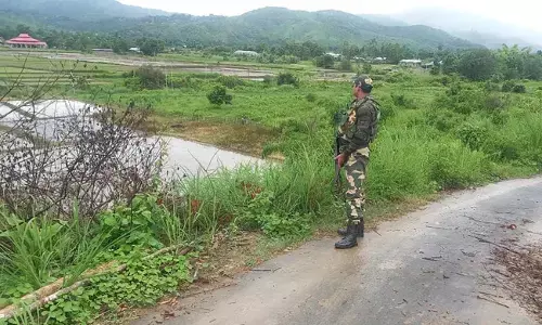 ಮೂಲನಿವಾಸಿಗಳಿಂದ ಹೊರಗಿನವರಿಗೆ ಭೂ ವರ್ಗಾವಣೆ ನೋಂದಣಿಗೆ ಮಣಿಪುರ ಸರಕಾರ ನಿಷೇಧ