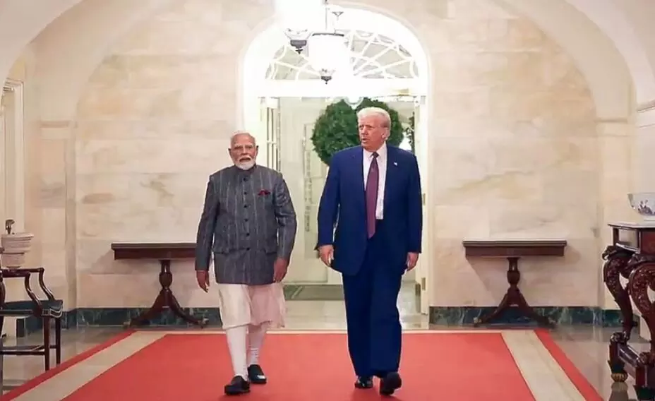 ʼಮೋದಿ ದುರ್ಬಲ ಪ್ರಧಾನಿʼ : H-1B ವೀಸಾಗಳಿಗೆ ಟ್ರಂಪ್ ಒಂದು ಲಕ್ಷ ಡಾಲರ್ ಶುಲ್ಕ ಘೋಷಣೆ ಬೆನ್ನಲ್ಲೆ ಕಾಂಗ್ರೆಸ್ ಟೀಕೆ ʼಮೋದಿ ದುರ್ಬಲ ಪ್ರಧಾನಿʼ : H-1B ವೀಸಾಗಳಿಗೆ ಟ್ರಂಪ್ ಒಂದು ಲಕ್ಷ ಡಾಲರ್ ಶುಲ್ಕ ಘೋಷಣೆ ಬೆನ್ನಲ್ಲೆ ಕಾಂಗ್ರೆಸ್ ಟೀಕೆ