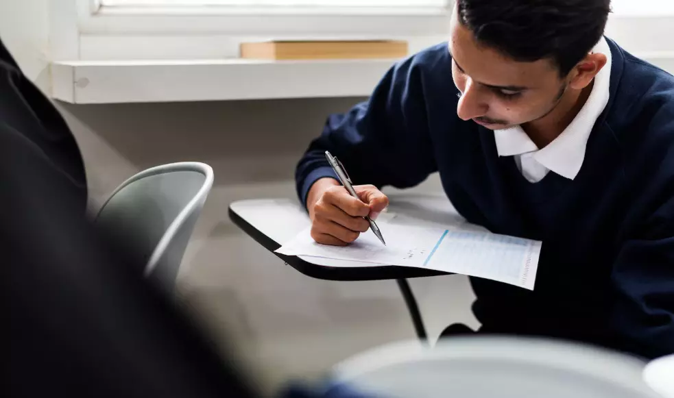 ಎಸೆಸ್ಸೆಲ್ಸಿ, ದ್ವಿತೀಯ ಪಿಯುಸಿ ಪರೀಕ್ಷೆ-1 ಮತ್ತು 2ರ ತಾತ್ಕಾಲಿಕ ವೇಳಾಪಟ್ಟಿ ಪ್ರಕಟ