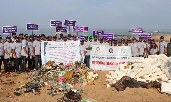 ಮಂಗಳೂರು: ಅಂತರ್‌ರಾಷ್ಟ್ರೀಯ ಕರಾವಳಿ ಸ್ವಚ್ಛತಾ ದಿನಾಚರಣೆ