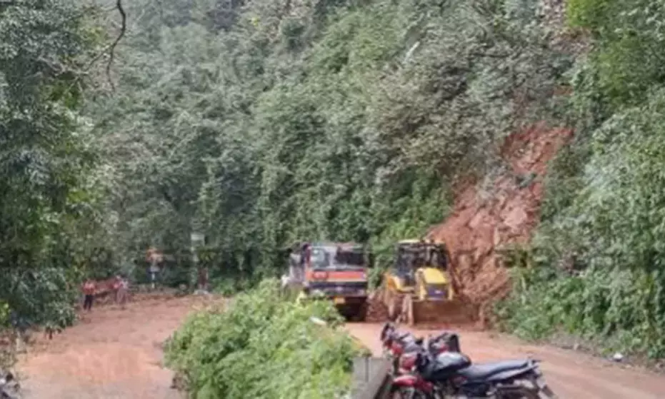 ಆಗುಂಬೆ ಘಾಟಿ ಸಂಚಾರಕ್ಕೆ ಮುಕ್ತ