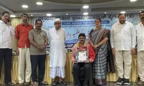 ಭಟ್ಕಳ: ಜಮಾಅತೆ ಇಸ್ಲಾಮಿ ಹಿಂದ್ ಭಟ್ಕಳ ವತಿಯಿಂದ ರಾಜ್ಯಮಟ್ಟದ ಉತ್ತಮ ಶಿಕ್ಷಕ ಶ್ರೀಧರ್ ಶೇಟ್ ಶಿರಾಲಿಗೆ ಸನ್ಮಾನ