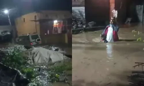 ಕಲಬುರಗಿ| ಕೆರೆ ಒಡೆದು ಗ್ರಾಮಕ್ಕೆ ನುಗ್ಗಿದ ನೀರು; ಸ್ಥಳಕ್ಕೆ ಅಧಿಕಾರಿಗಳ ದೌಡು