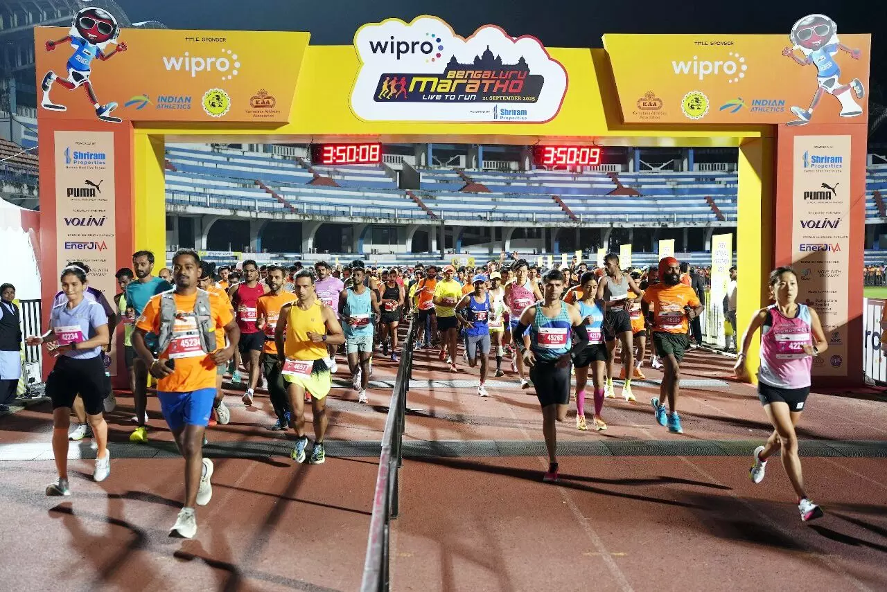 ವಿಪ್ರೋ ಬೆಂಗಳೂರು ಮ್ಯಾರಥಾನ್ 2025 : ಪ್ರದೀಪ್ ಸಿಂಗ್ ಚೌಧರಿ, ಅಶ್ವಿನಿ ಜಾಧವ್ ಗೆ ಅಗ್ರ ಸ್ಥಾನ ವಿಪ್ರೋ ಬೆಂಗಳೂರು ಮ್ಯಾರಥಾನ್ 2025 : ಪ್ರದೀಪ್ ಸಿಂಗ್ ಚೌಧರಿ, ಅಶ್ವಿನಿ ಜಾಧವ್ ಗೆ ಅಗ್ರ ಸ್ಥಾನ