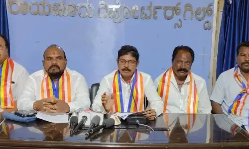 ರಾಯಚೂರು | ಛಲವಾದಿ ಸಂಬಂಧಿತ ಸಮುದಾಯದವರು ಧರ್ಮದ ಕಾಲಂನಲ್ಲಿ ಬೌದ್ಧ ಧರ್ಮ ನಮೂದಿಸಲು ಮನವಿ